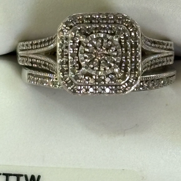 Forever Bride Genuine Diamond Engagement Wedding Band Set - Picture 10 of 11